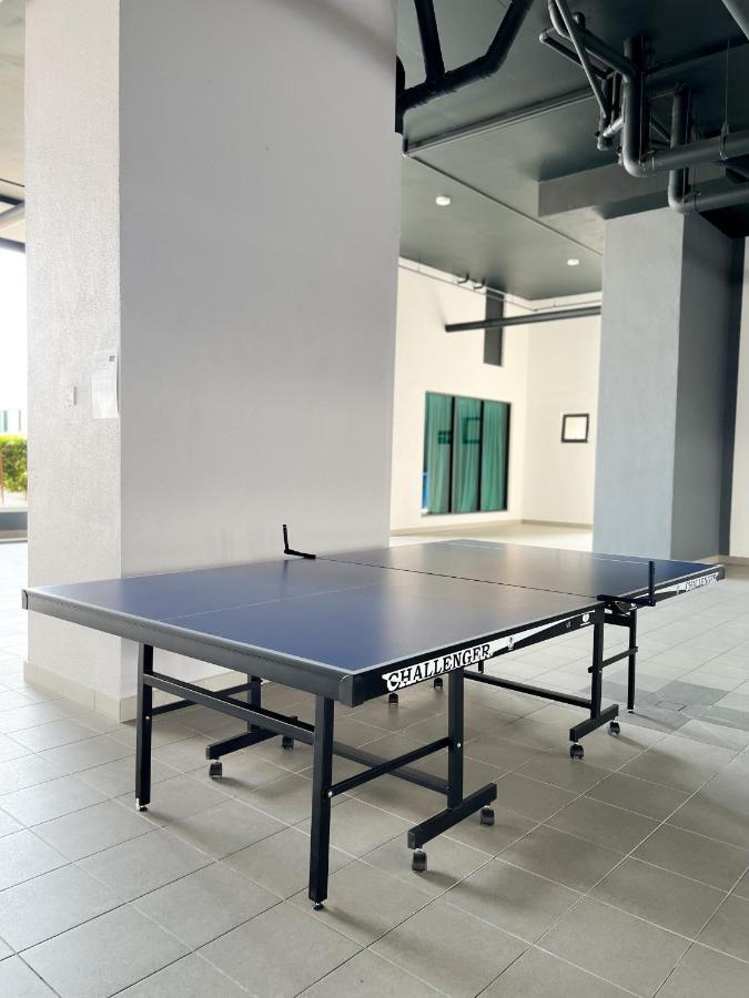 Aurora Vista Homestay Bangi At Vista Bangi With Wifi Netflix Gym Sauna Coway Swimming Pool-River View 加影 外观 照片