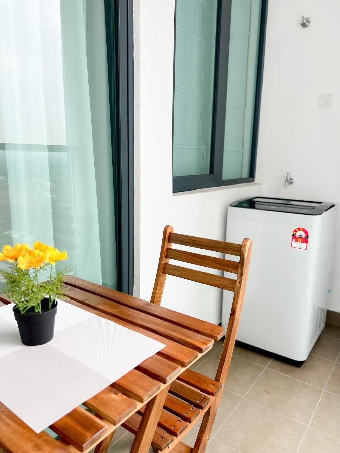 Aurora Vista Homestay Bangi At Vista Bangi With Wifi Netflix Gym Sauna Coway Swimming Pool-River View 加影 外观 照片