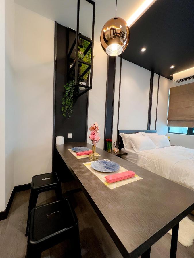 Aurora Vista Homestay Bangi At Vista Bangi With Wifi Netflix Gym Sauna Coway Swimming Pool-River View 加影 外观 照片