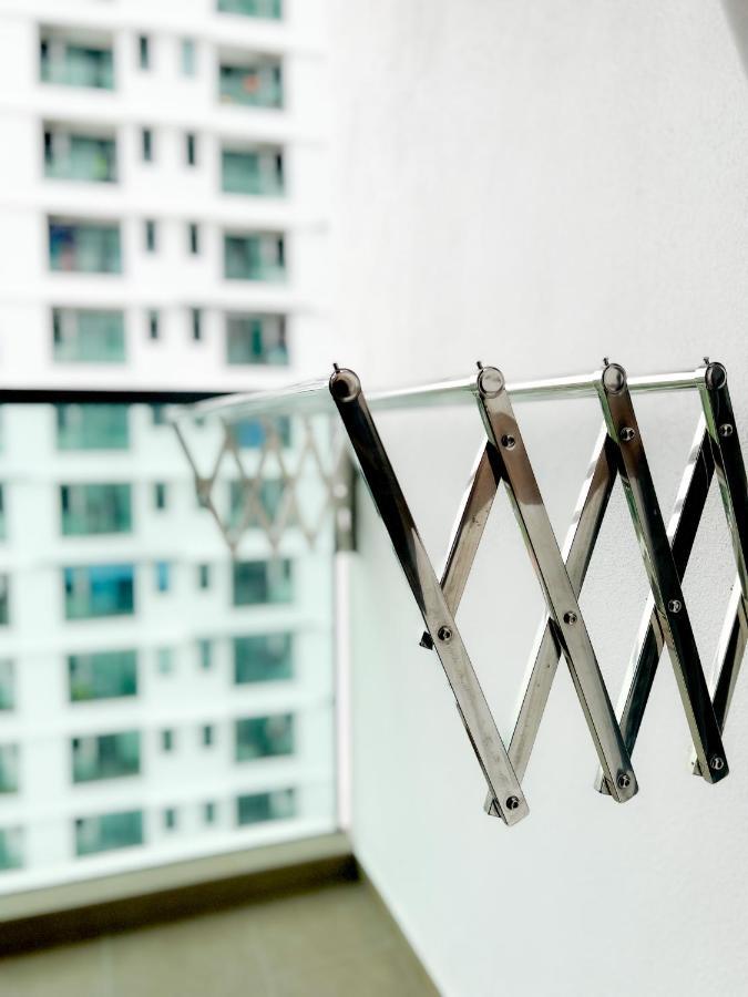 Aurora Vista Homestay Bangi At Vista Bangi With Wifi Netflix Gym Sauna Coway Swimming Pool-River View 加影 外观 照片