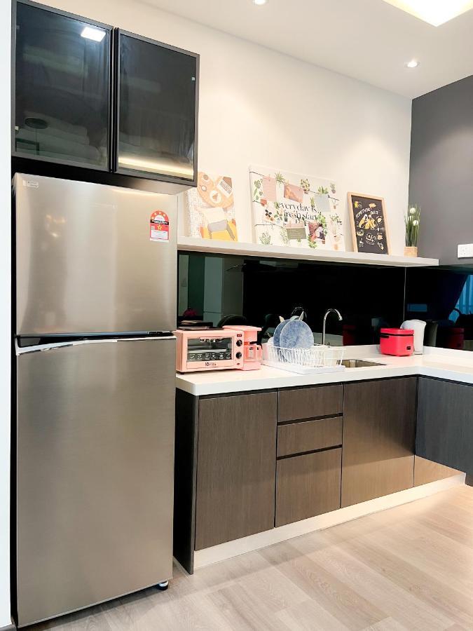 Aurora Vista Homestay Bangi At Vista Bangi With Wifi Netflix Gym Sauna Coway Swimming Pool-River View 加影 外观 照片
